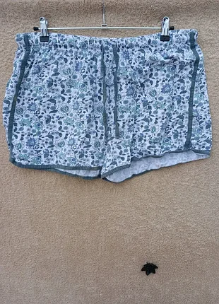 Шорты,р50-52🤍💛❤