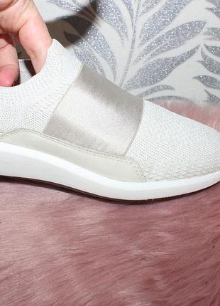 Clarks кросівки 24.8 см устілка