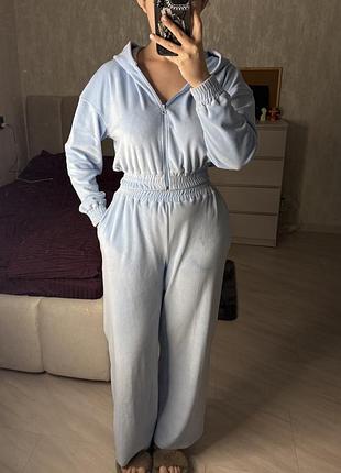 Костюм велюровий s-m (42-44) блакитний