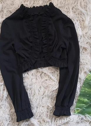Чорне болеро з рюшами