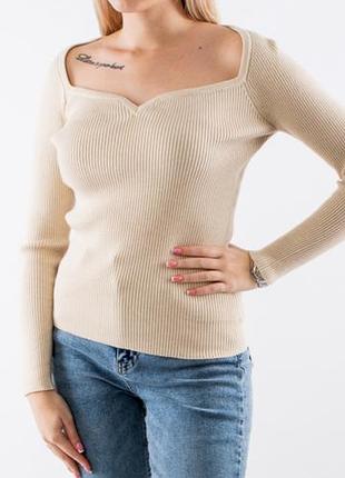 Фирменный,теплый свитерик в идеале!!