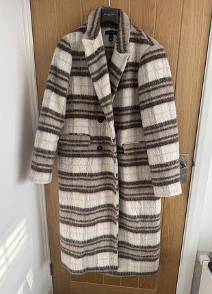 Пальто  б/у в хорошому стані , розмір м, new look