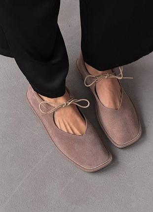 Бежеві натуральні замшеві балетки на зав’язках з зав’язками квадратним анатомічним носом носиком замша беж мокко