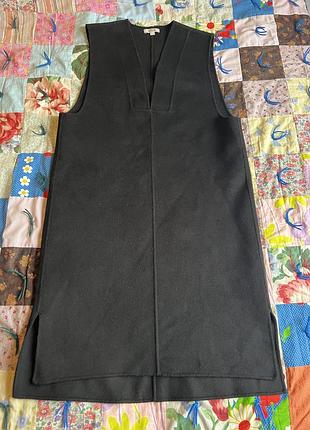 Черное шерстяное платье сарафан cos из новых коллекций