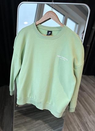 Толстовка бренду new balance