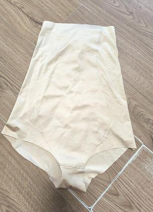 Утягуючі труси утяжка