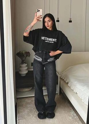 Футболка vetements