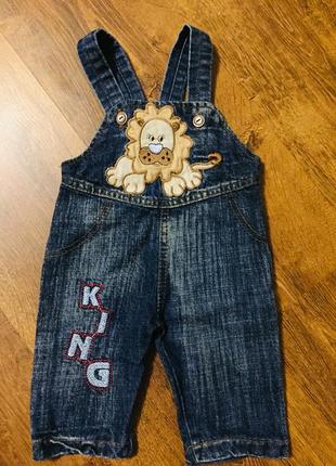 Джинсовый комбинезон