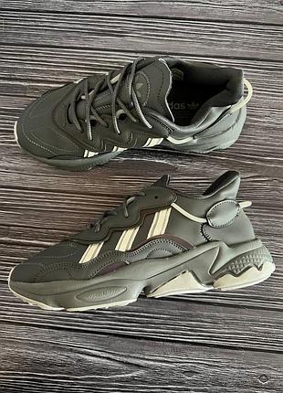 Кроссовки adidas