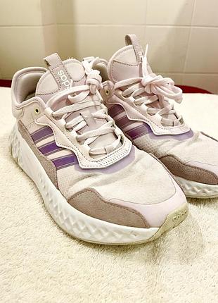 Кросівки жіночі adidas