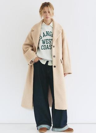 Пальто демісезон букле pull&bear розмір с