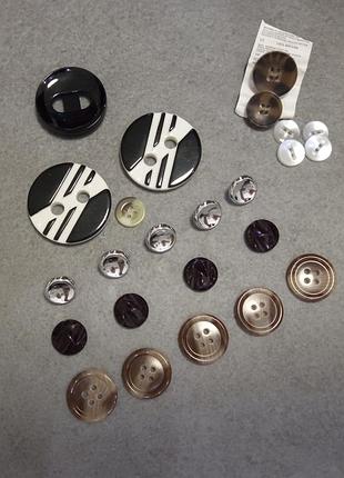 24 шт пуговицы интересные, нарядные