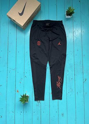 Спортивні штани nike psg, розмір м, штани air jordan 22/23 psg