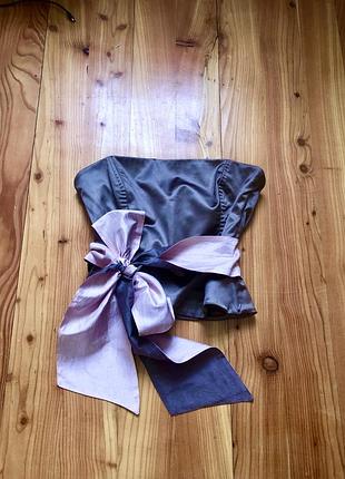 Атласний топ-бюстьє coast кольору молочного шоколаду з великим шовковим бантом світло-рожевого кольору