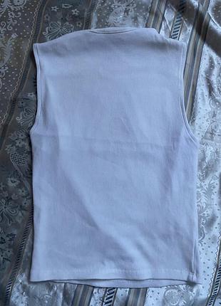 Білий топ з горловиною