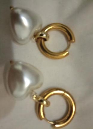 Нові сережки