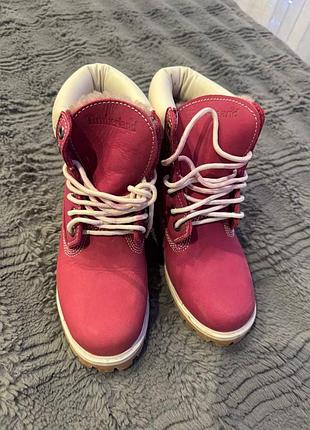 Ботинки розовые в отличном состоянии