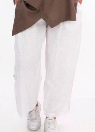 Комфортні на ґудзиках із боків штани, кюлоти великого розміру