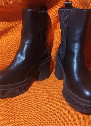 Жіночі черевики челсі  s.oliver