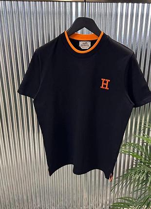 Стильна футболка