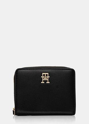 Urbanshop com ua гаманець tommy hilfiger жіночий колір чорний aw0aw17408 розміри запитуйте