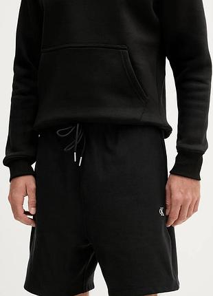 Urbanshop com ua шорти calvin klein jeans колір чорний lv04rc280g розміри запитуйте