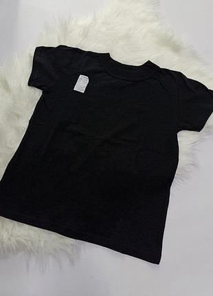 Дитяча класична футболка в чорному кольорі 134-140 см