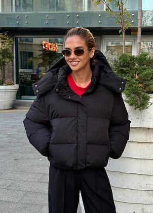 Дутый базовый пуховик с капюшоном оверсайз