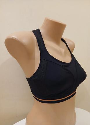 Топ спортивный.размер 80 c