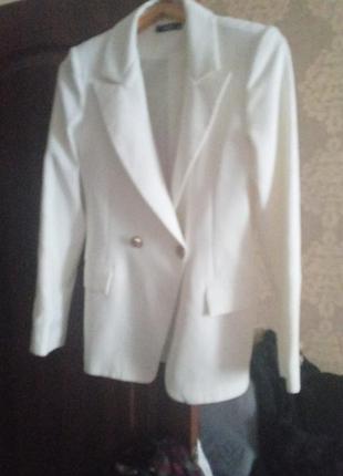 Продам пиджак женский
