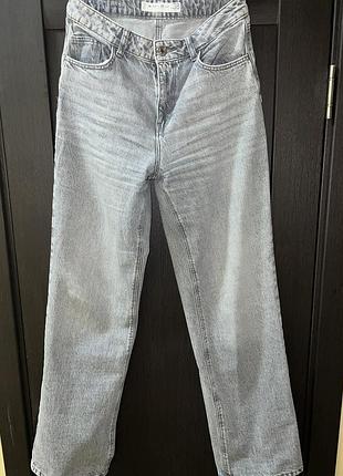 Джинси кльош