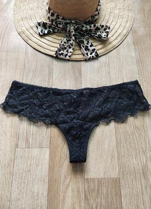 Соблазнительные кружевные трусики от французского премиум-бренда etam