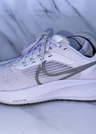Nike zoom pegasus кросівки