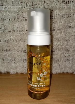 Очищающая пенка для умывания lumene radiance boosting cleaning foam