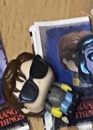 Stranger things kinder joy
