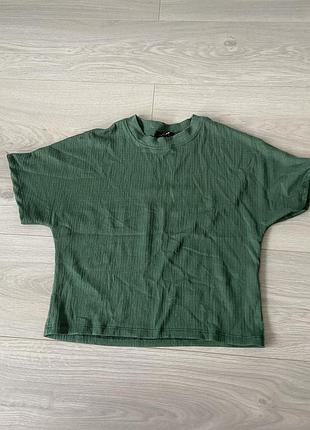 Футболка зелена