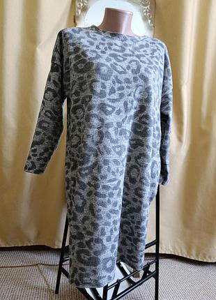 13. тепла жіноча сукня з леопардовим принтом