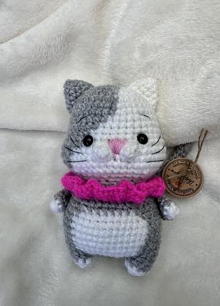 Котик гачком