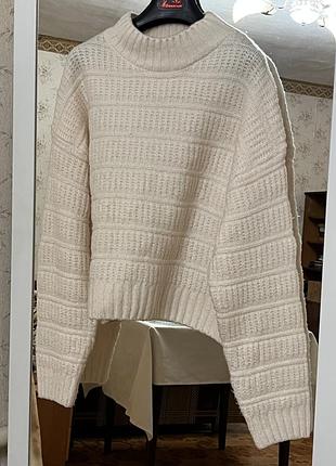 Светр теплий