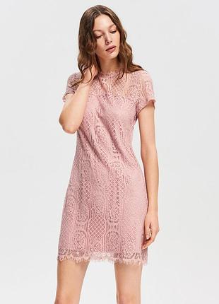 Сукня пудро-рожева, розмір s, в мережево