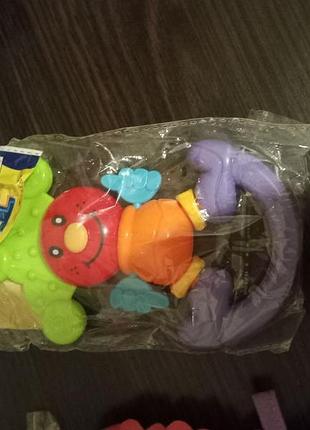Продам новый набор игрушек от 0.. 7