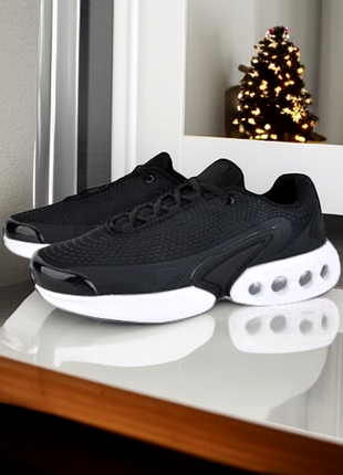 Чоловічі кросівки