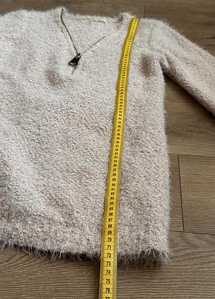 Класний светрик під лосини 6