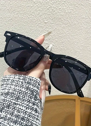 Сонцезахисні окуляри унісекс