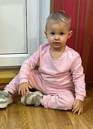 Дитячій костюм рожевого кольору