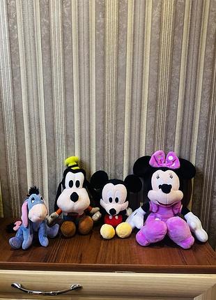 Мʼякі іграшки діснея