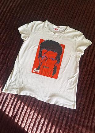 Девід бові мерч