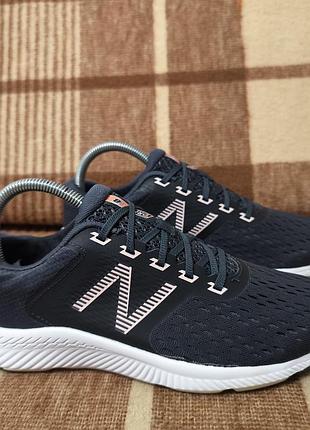 Жіночі кросівки new balance