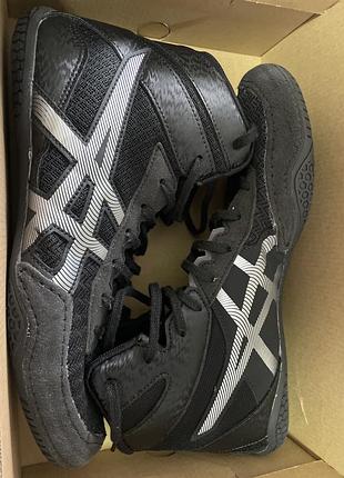 Asics shadow grey & black pro 4