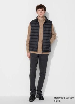 Ультралегкий пуховий жилет uniqlo